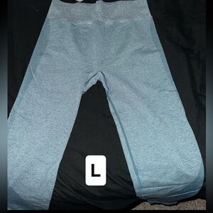 Size L ‘PINK’ Leggings $13
Barely Used!!